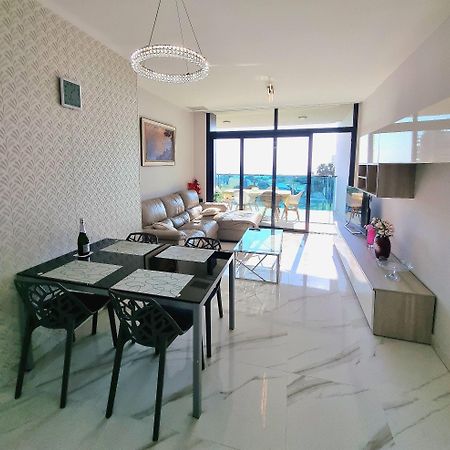 Sunset Drive Apartments เบนิดอร์ม ภายนอก รูปภาพ