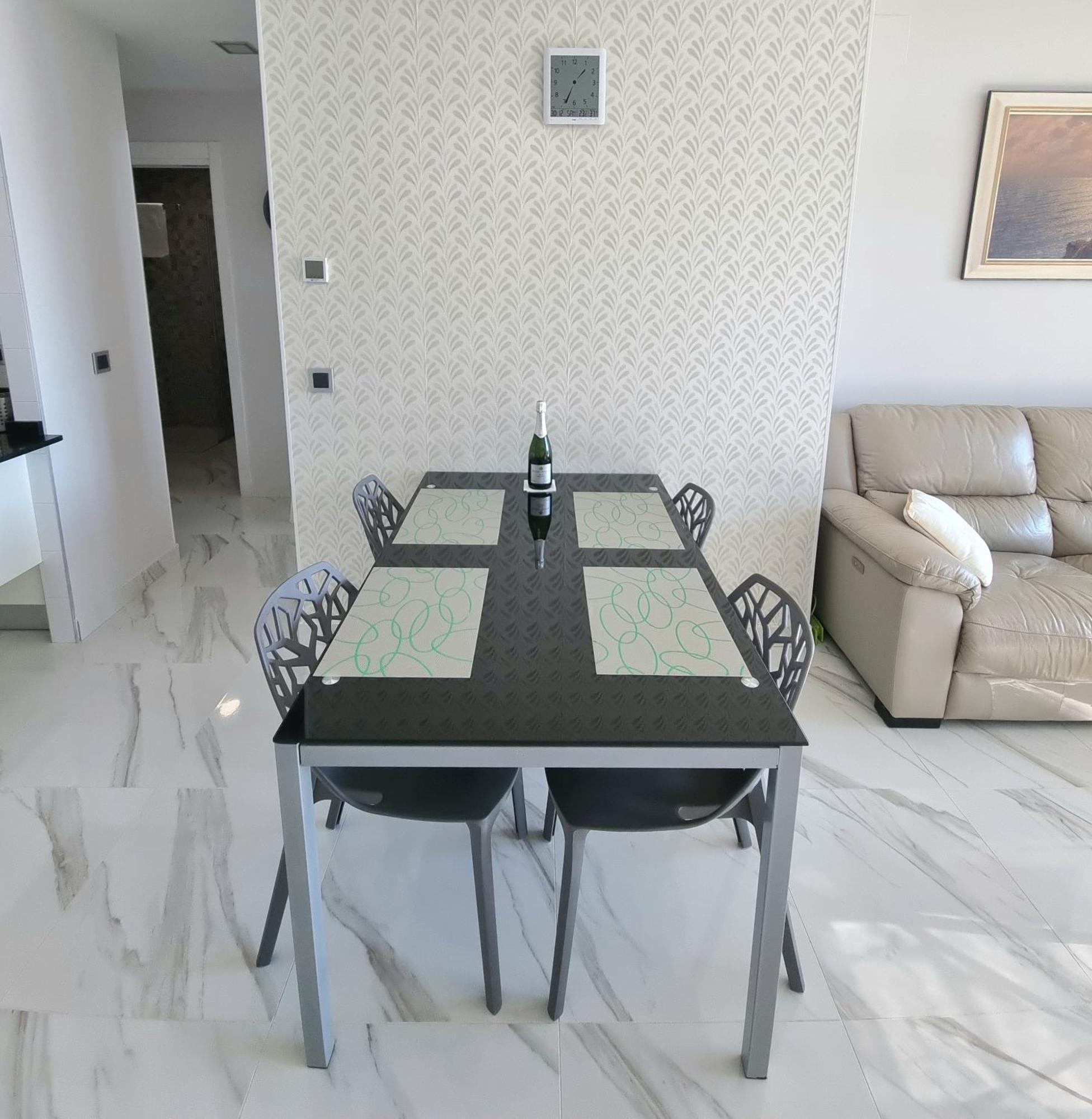 Sunset Drive Apartments เบนิดอร์ม ภายนอก รูปภาพ